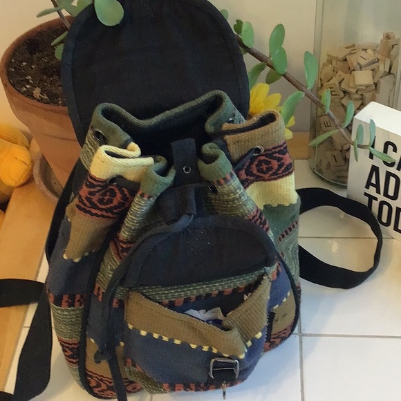 ‘Sun n Sand’ Saddle Blanket Drawstring Backpack (#8) - Picture 5 of 12